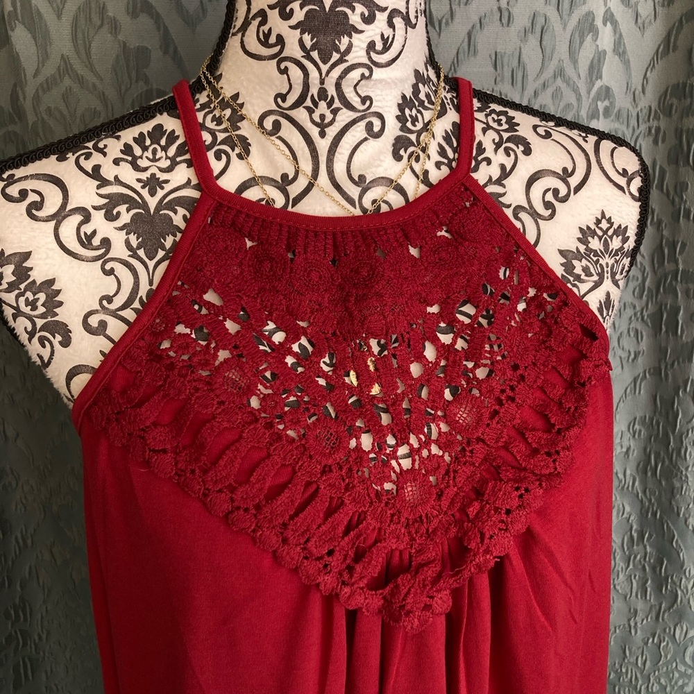 NEW Floral Lace High Neck Sleeveless Summer Top - Picture 3 of 9